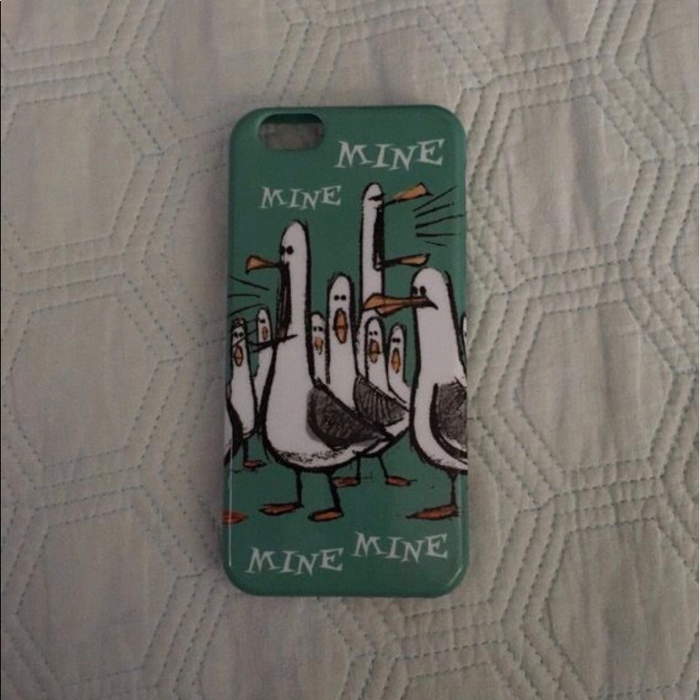 Official Disneyland IPhone 6/6S Case.