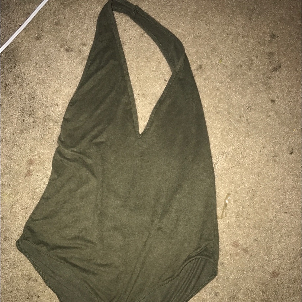 Wet seal body suit
