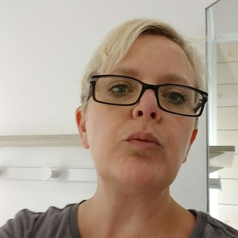 Meet your Posher, Shelly