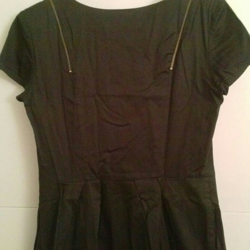 Misha Collection Adel Mini with padded shoulders! - Picture 3 of 7