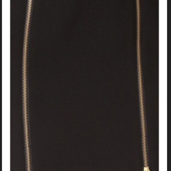 Misha Collection Adel Mini with padded shoulders! - Picture 6 of 7