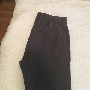 Banana Republic Men's 32/32 chino. Grey/blue.