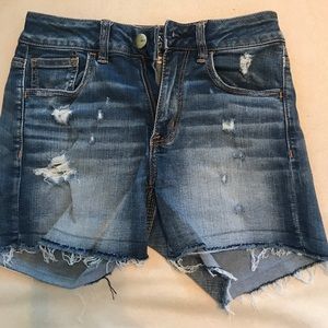 American Eagle Hi-rise shorts