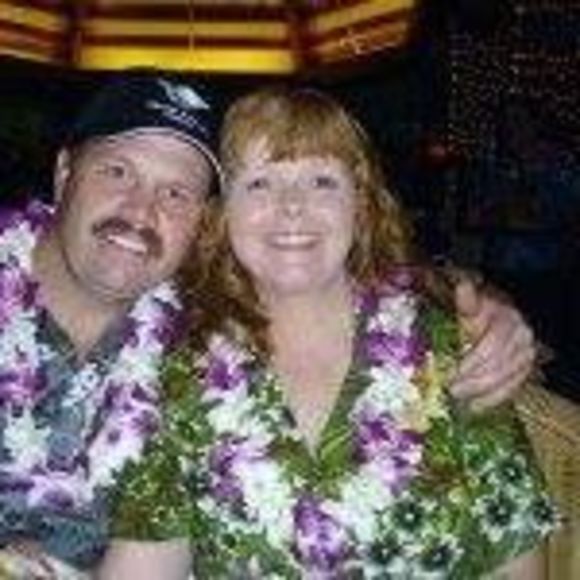 Meet your Posher, Cindy - Picture 1 of 1