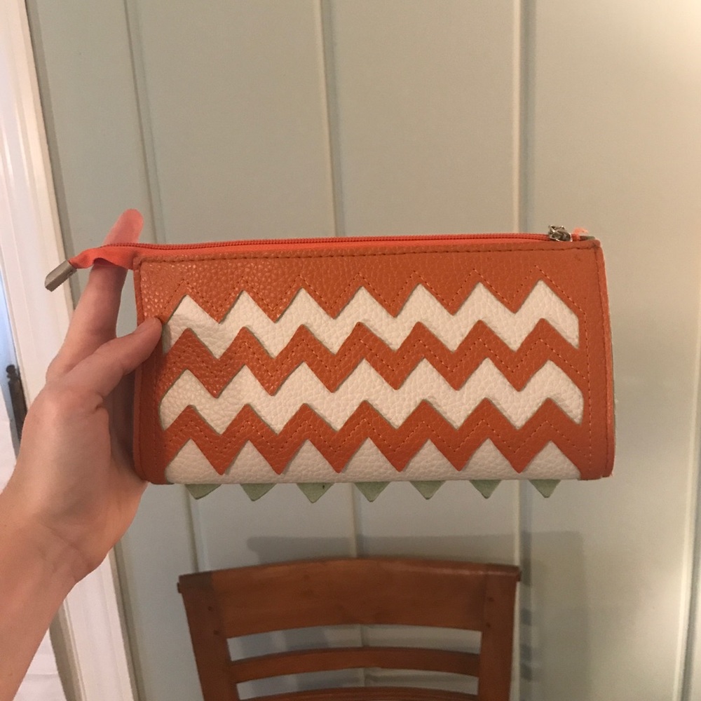 Vera Bradley chevron orange wristlet