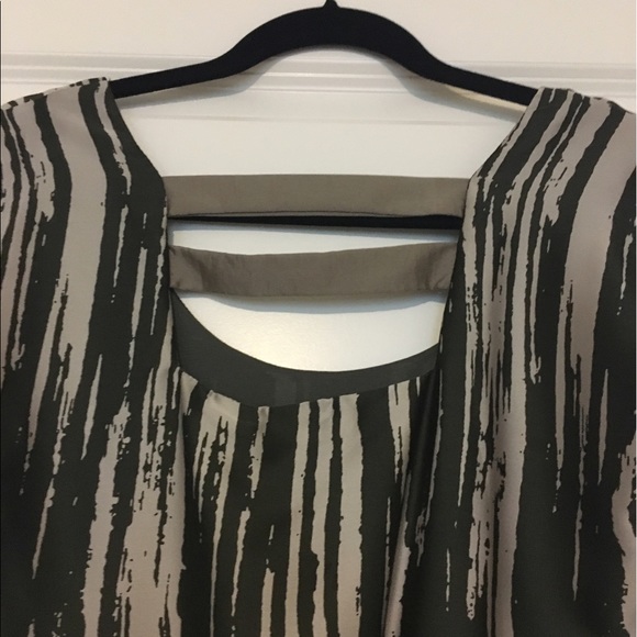 Collective Concepts Dress - Picture 3 of 4