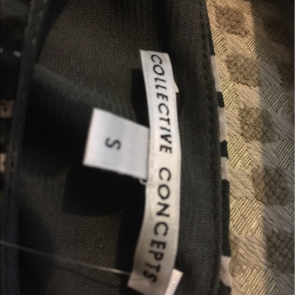 Collective Concepts Dress - Picture 4 of 4