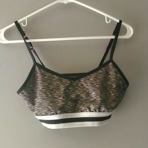 Sports bra