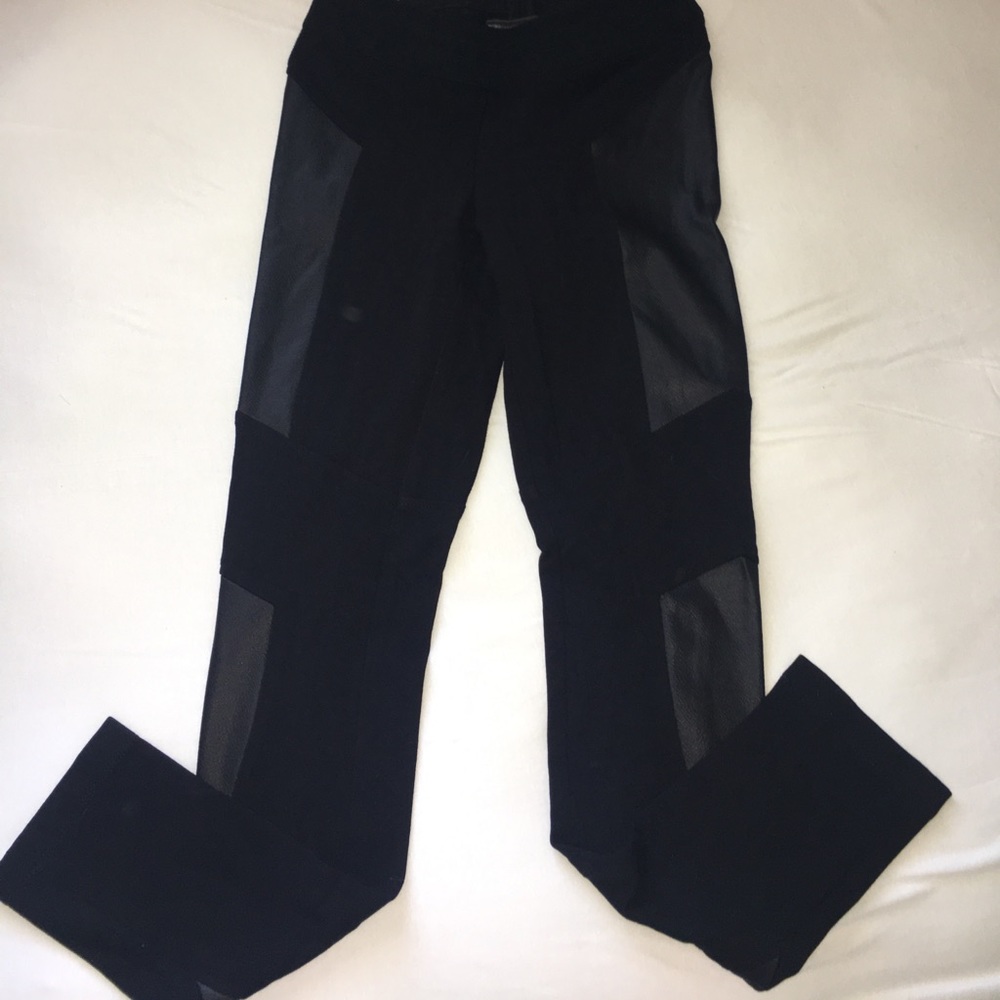 BCBG Leggings With Leather