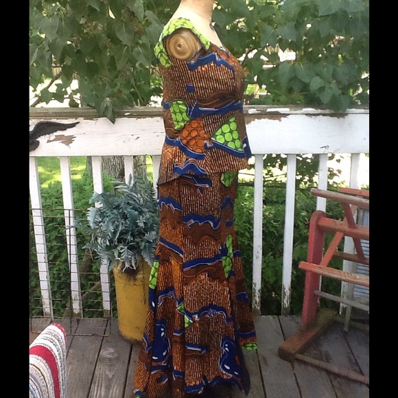 VTG Ethnic Festival Maxi Peplum Skirt Set - Picture 3 of 4