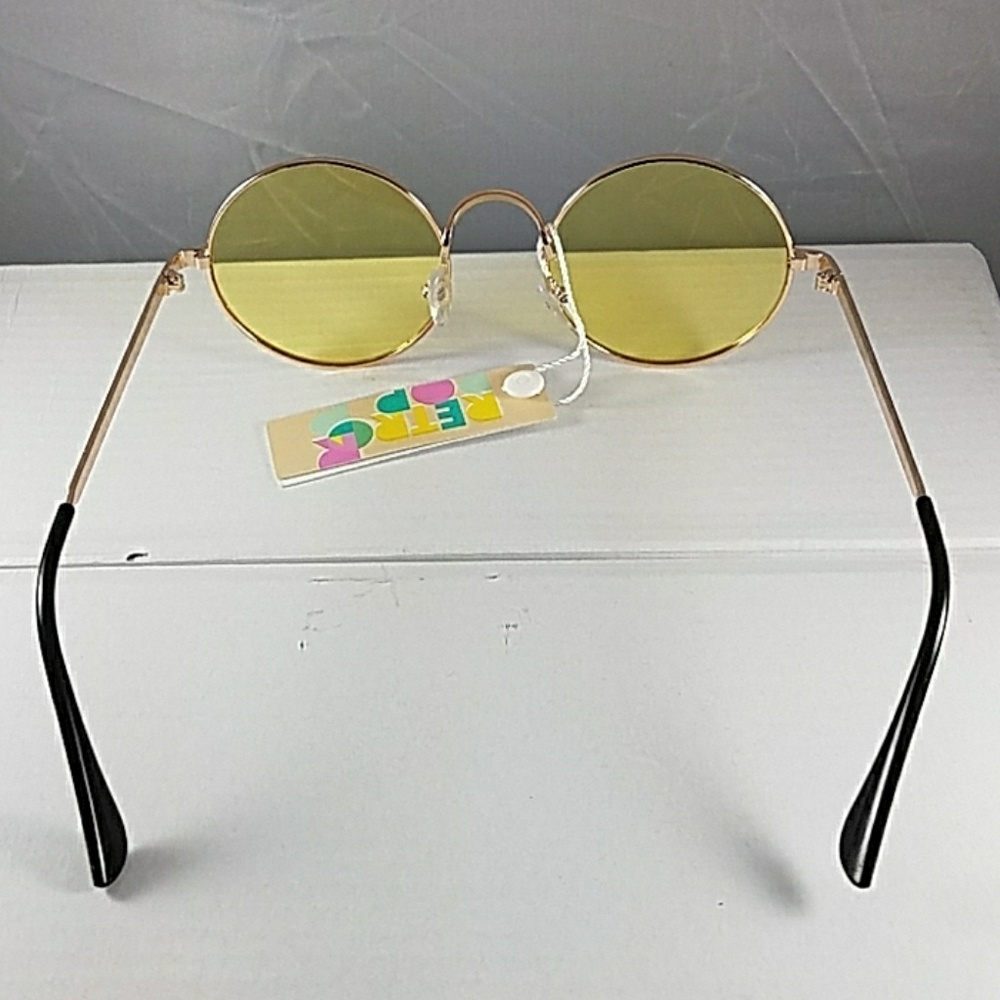Round Yellow Lens with Rose Gold Frame Sunglasses. - Picture 12 of 13