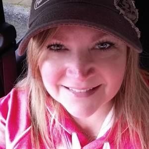 Meet your Posher, Tina