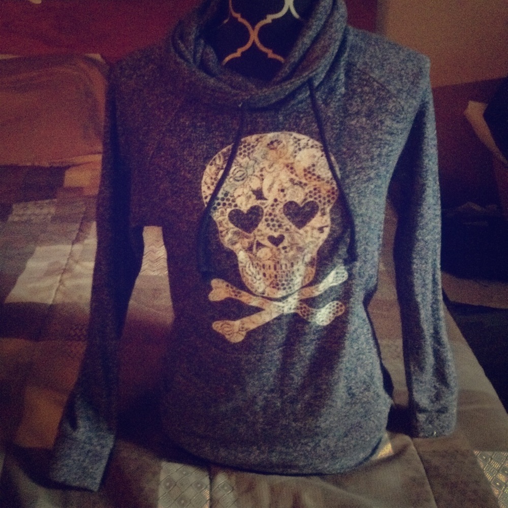 Knitted skull hoodie