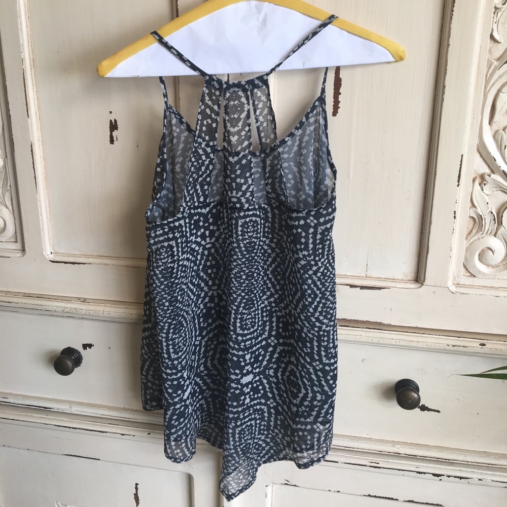 Dressy Tank Top! - Picture 2 of 3