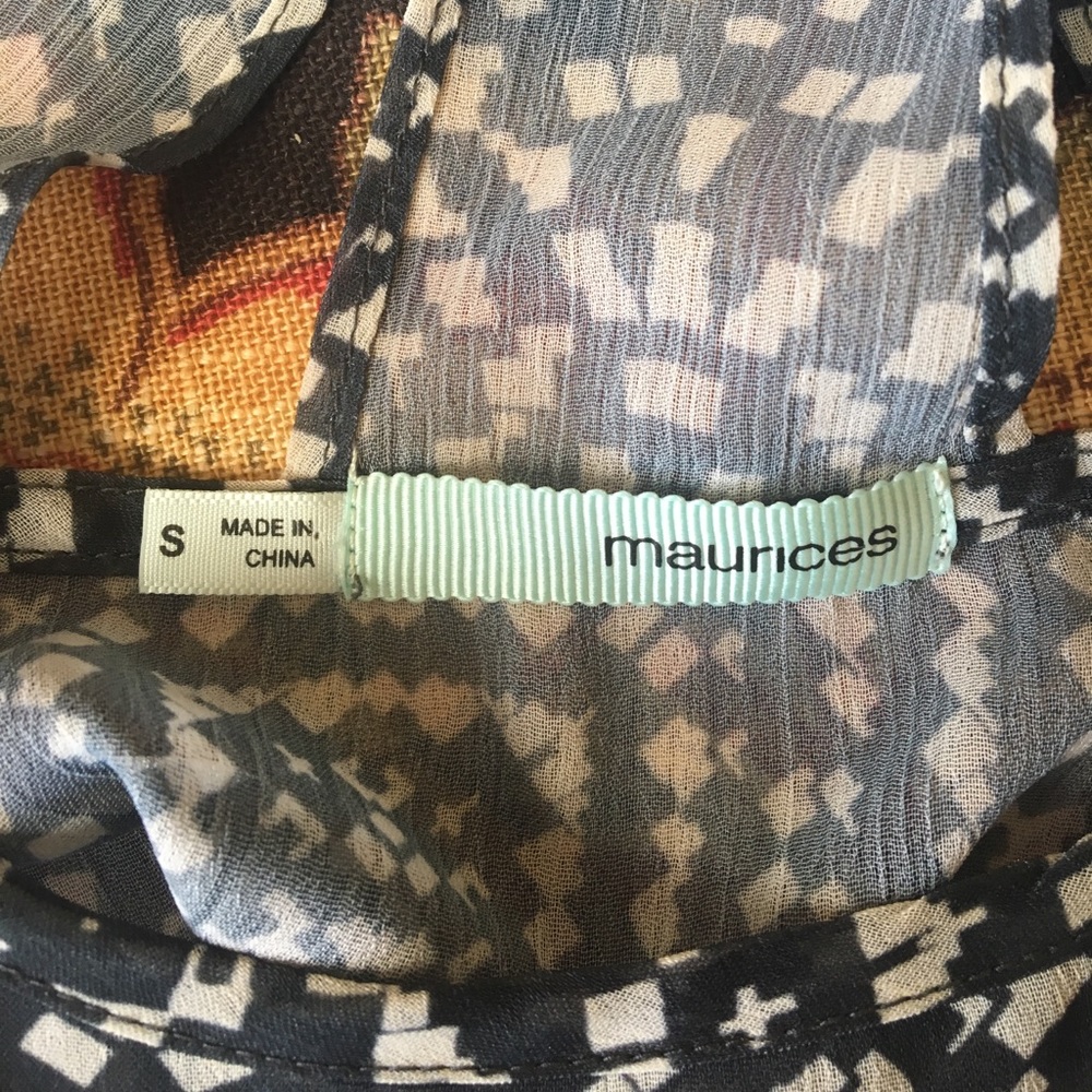 Dressy Tank Top! - Picture 3 of 3