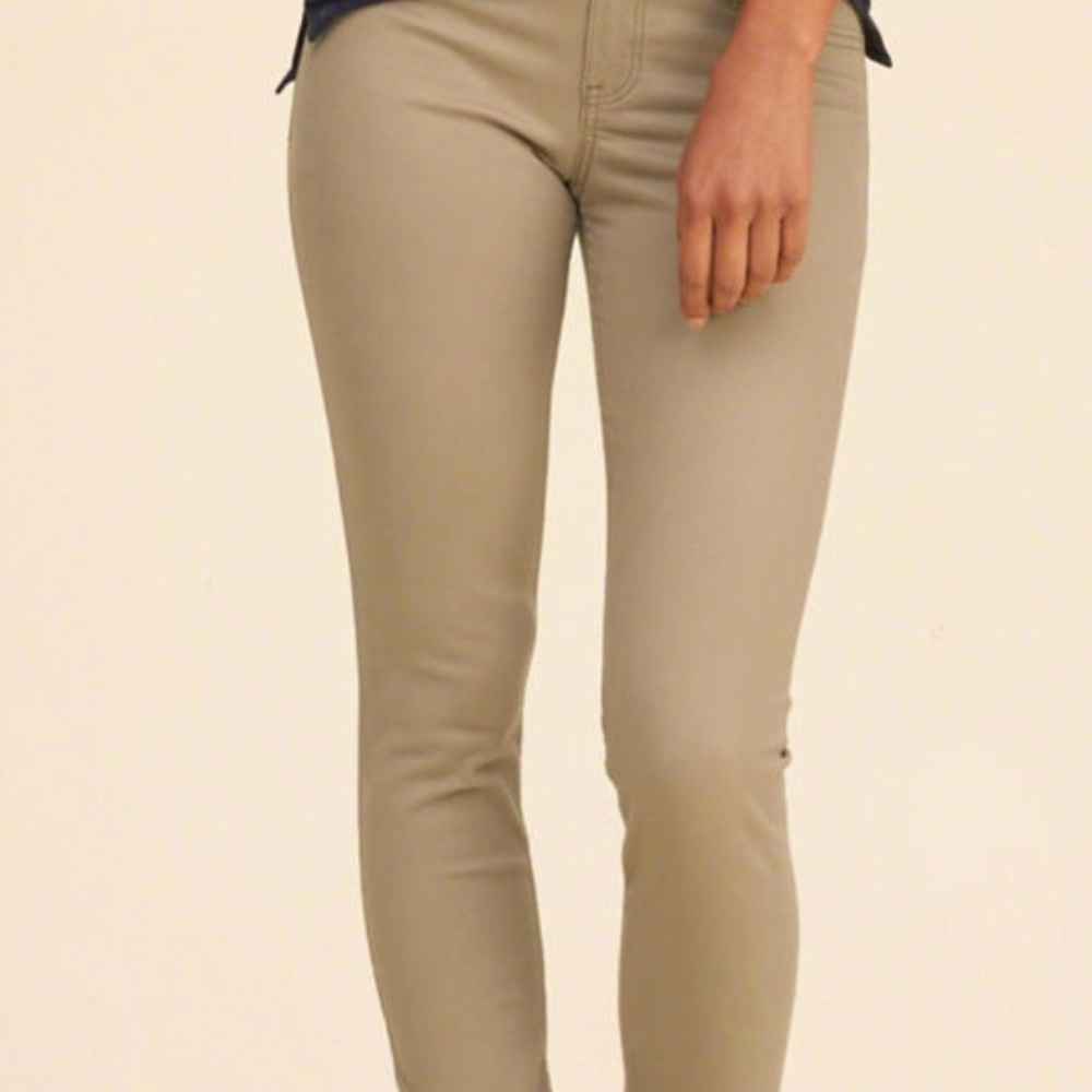 🌺Hollister Khakis🌺