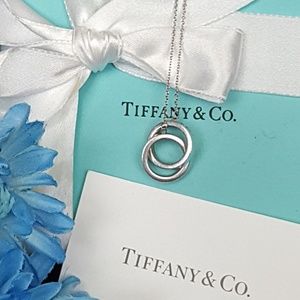 TIFFANY CO Interlocking Circles Necklace