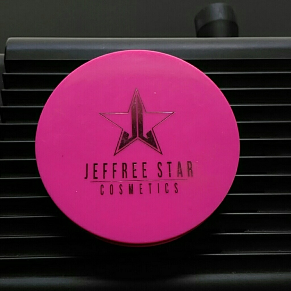 Jeffree Star King Tut Highlighter
