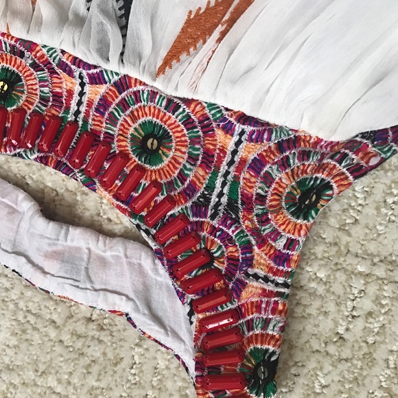 Colorful Embroidered Loose Top - Picture 2 of 4