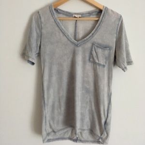 everyday vneck tshirt
