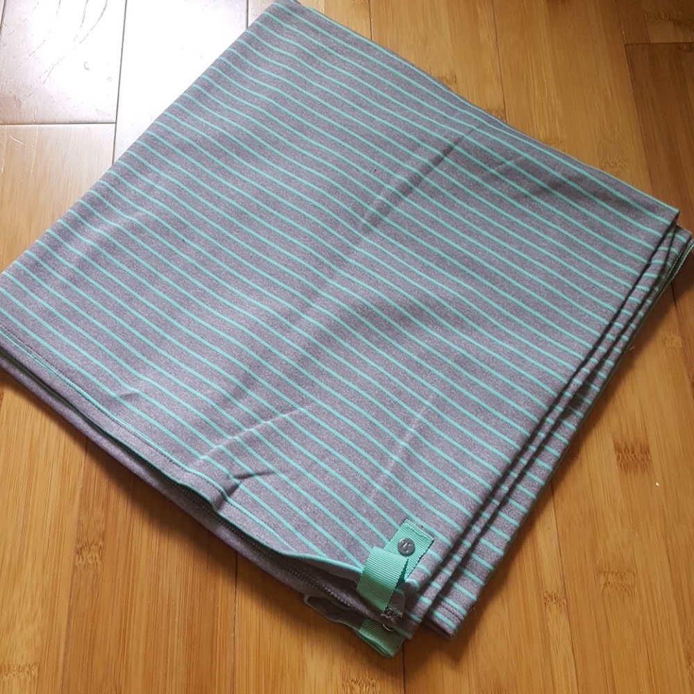 Lululemon vinyasa scarf