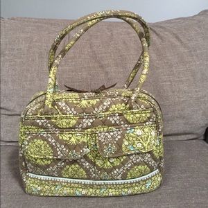 Classy Vera Bradley Bowler in "Sittin in a Tree"