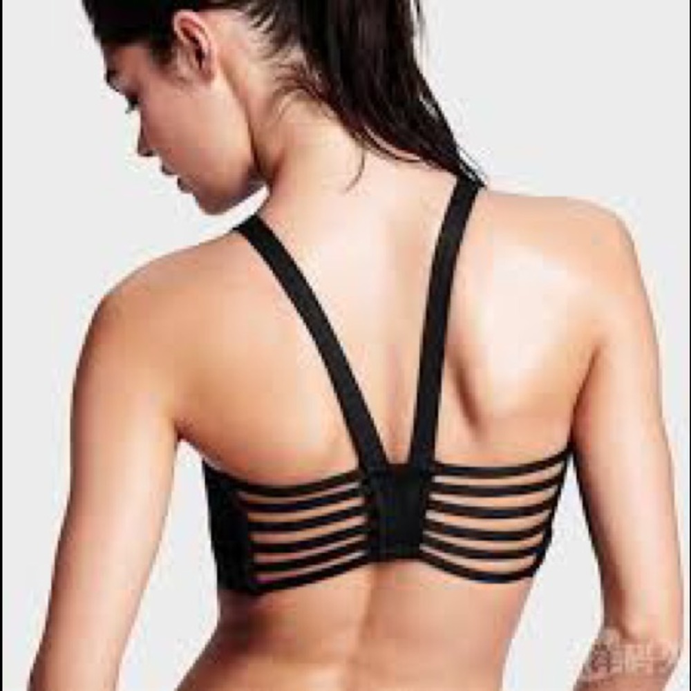 VSX Sport Strappy Plunge Neck Bra
