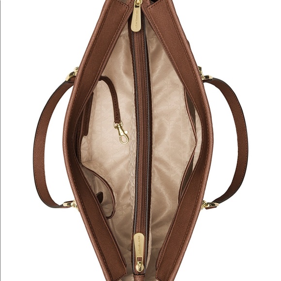 MK travel handbag - Picture 3 of 5