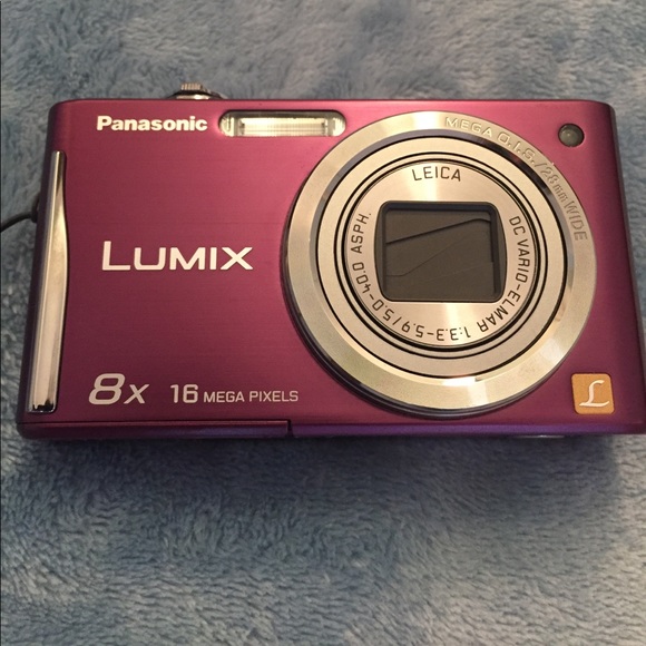 LUMIX Camera! In perfect working condition. - Picture 4 of 5