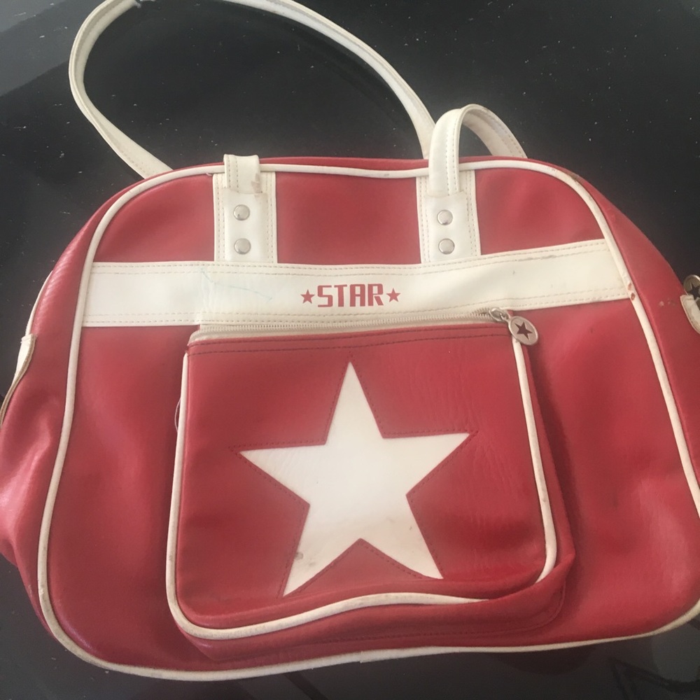 GUC Star bucket bag