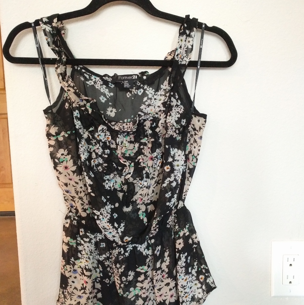 Forever 21 Floral Top