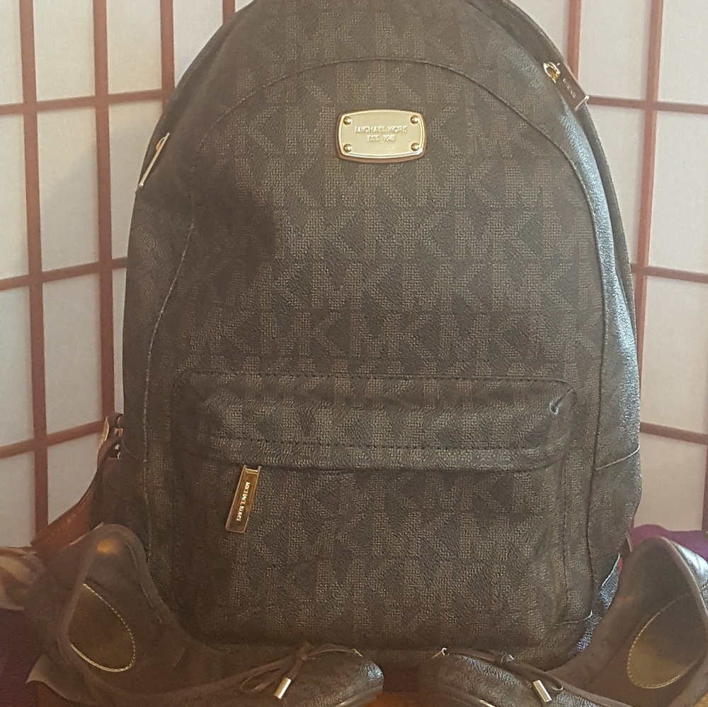 Authentc Jet Set Michael Kors ~ shoes not incl.