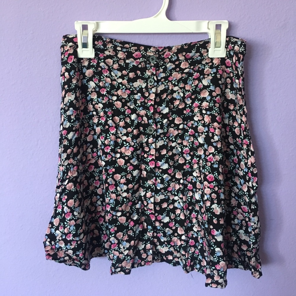 Floral pattern skirt