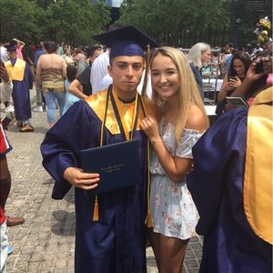 Meet your Posher, Grace