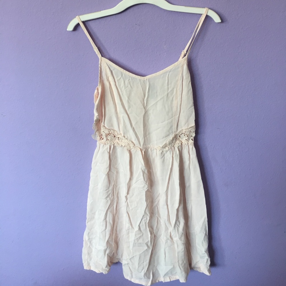 H&M light pink dress