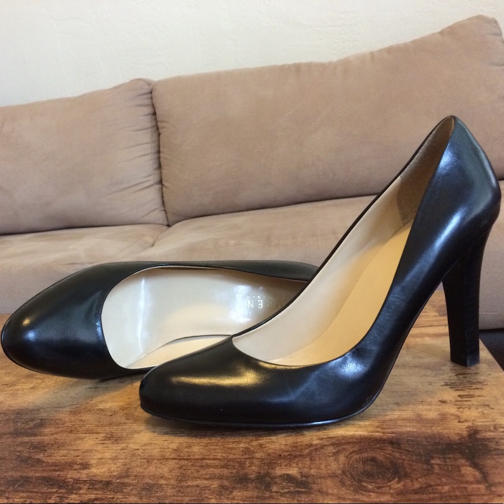 Ralph Lauren 4in pumps sz 9 NWOT