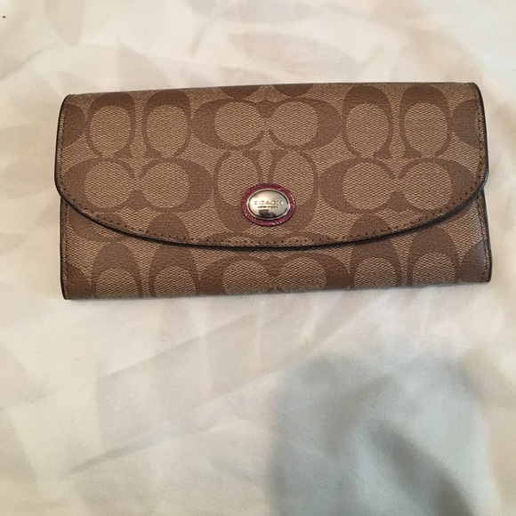 Coach Handbags - SALE❤️Beautiful Large Coach Wallet *Sale!*