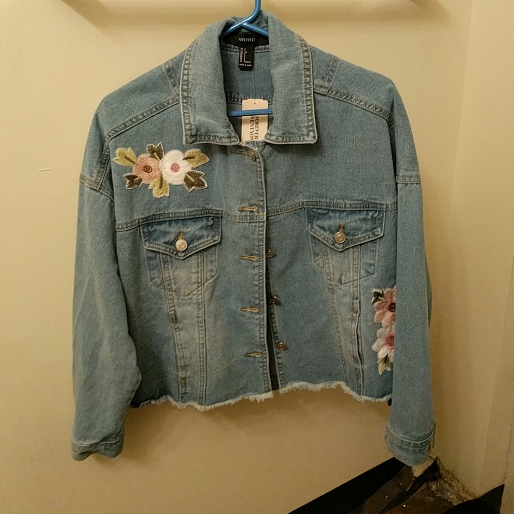 Denim jacket brand new!!