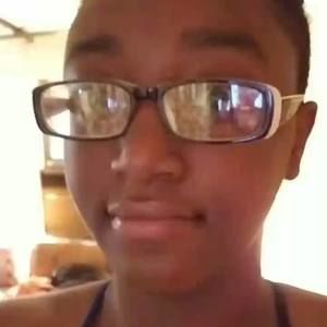 Meet your Posher, Ashlee