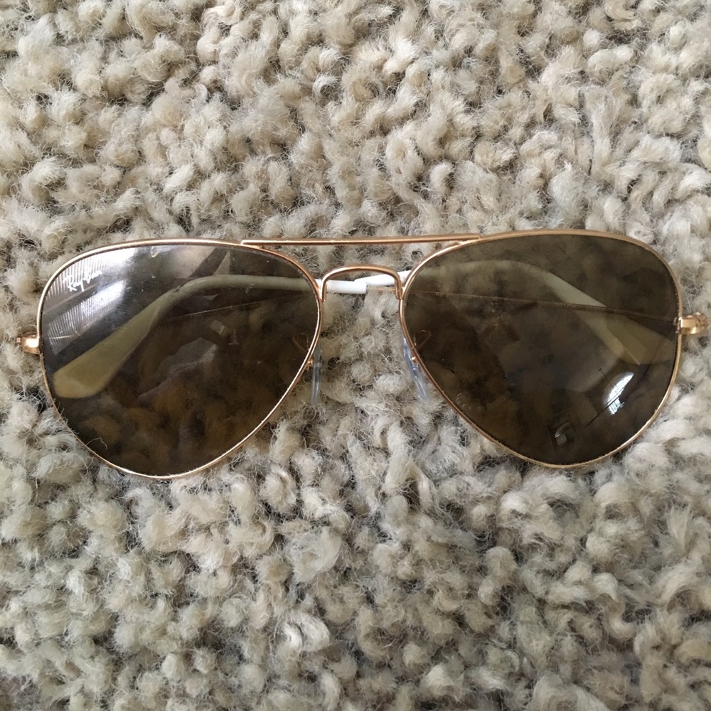 ray bans aviators!!!