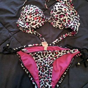 Cute swim suit! FINAL PRICE REDUCTION👙