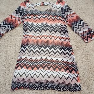 Chevron 3/4 sleeve mini dress