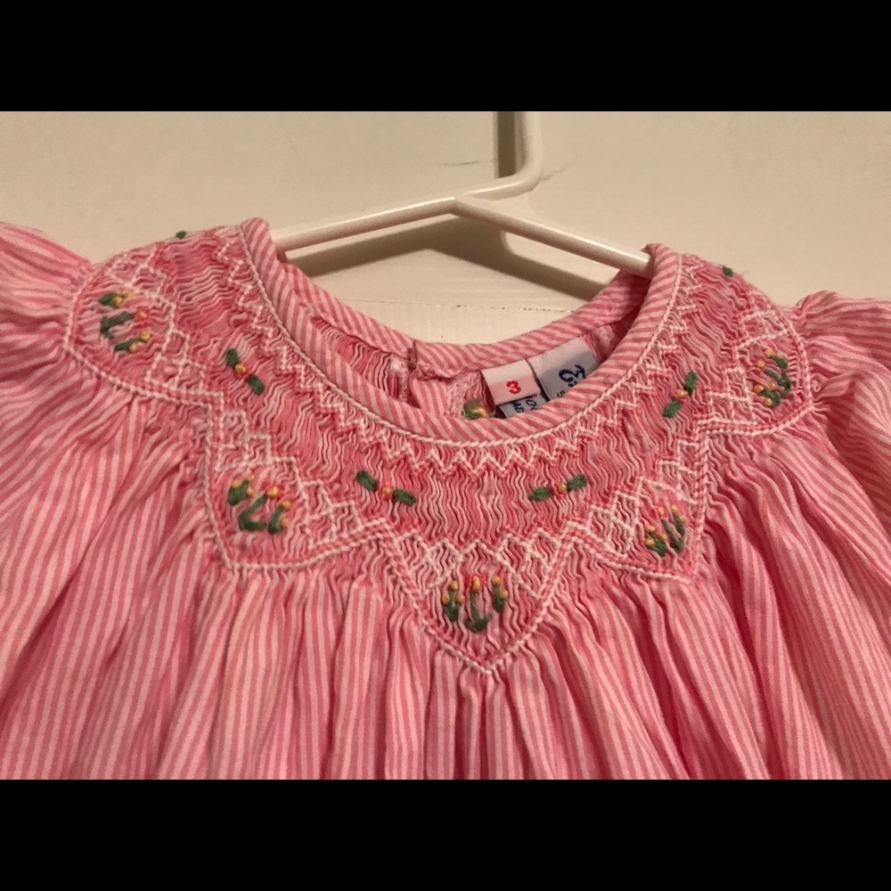 💕Orient Expressed Pink Hand Smocked dress, size 3