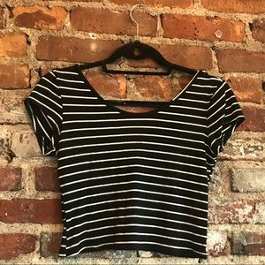 ⭐️ Striped Crop Top ⭐️