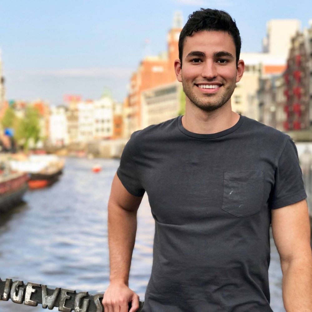 Meet your Posher, Elijah