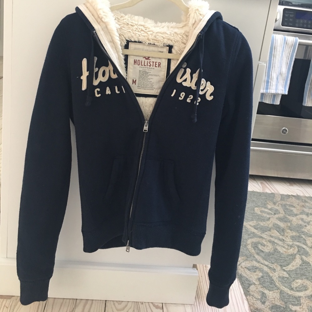 Hollister zip up size medium