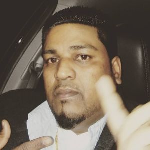 Meet your Posher, Rafeek