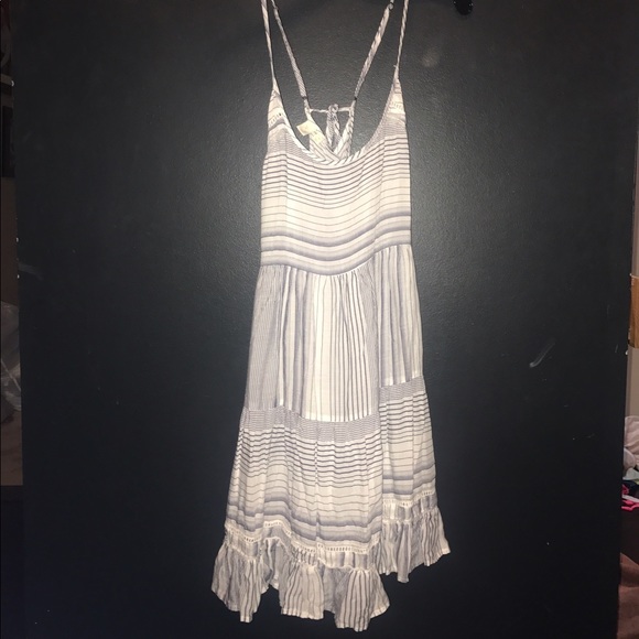 Anthropologie Eloise chemise with lace detailing - Picture 2 of 3