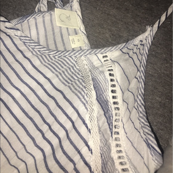 Anthropologie Eloise chemise with lace detailing - Picture 3 of 3