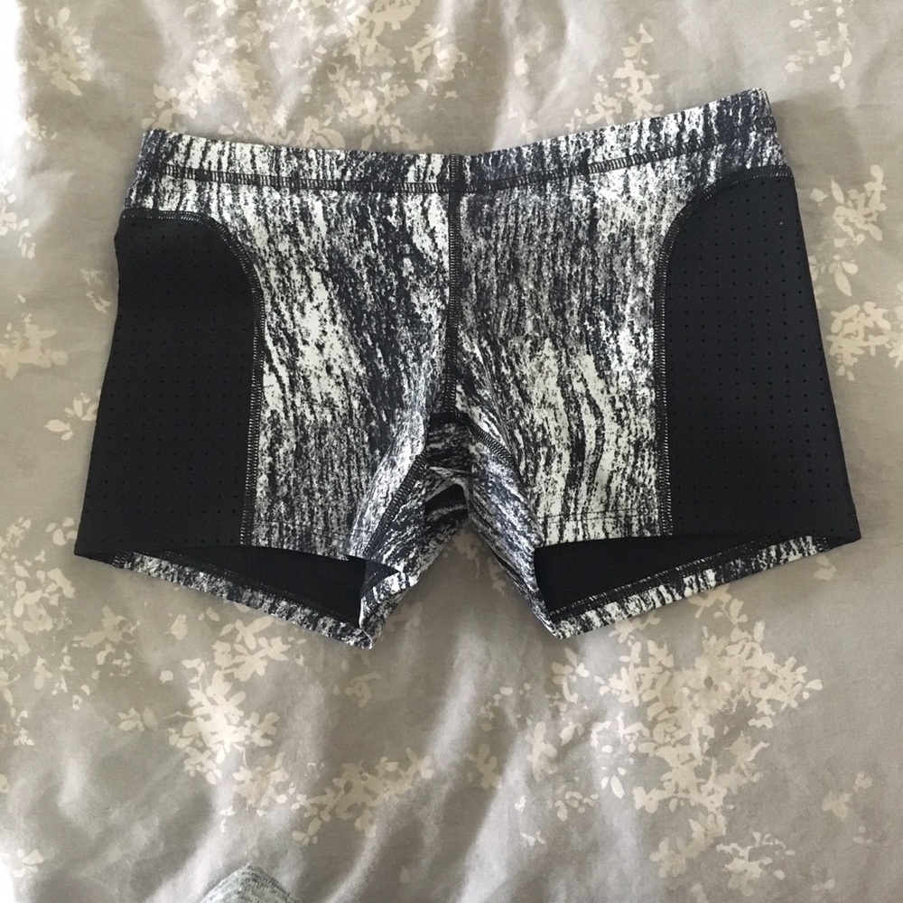 Lululemon Spandex/swim shorts